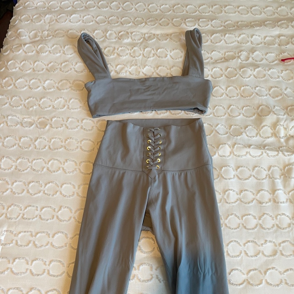 Weworewhat active wear set